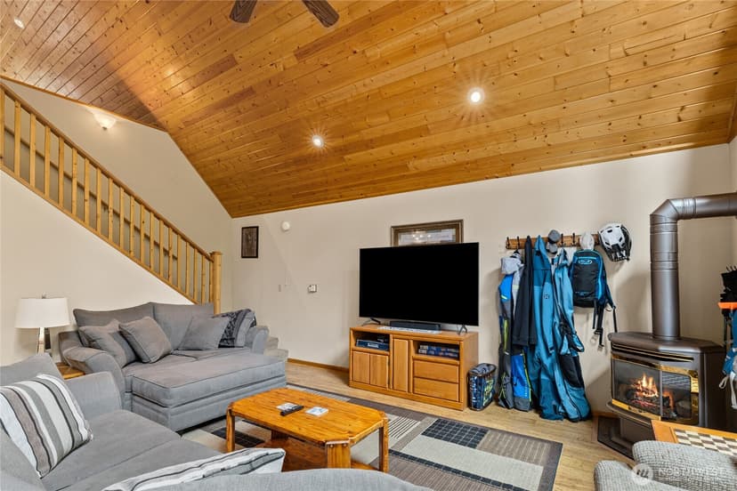 Property photo for 420 Vinegar Bend Road, Ronald photo 8