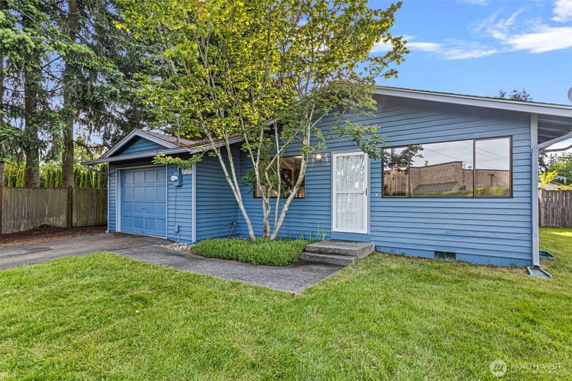 Property photo for 9920 2nd Avenue SE, Everett