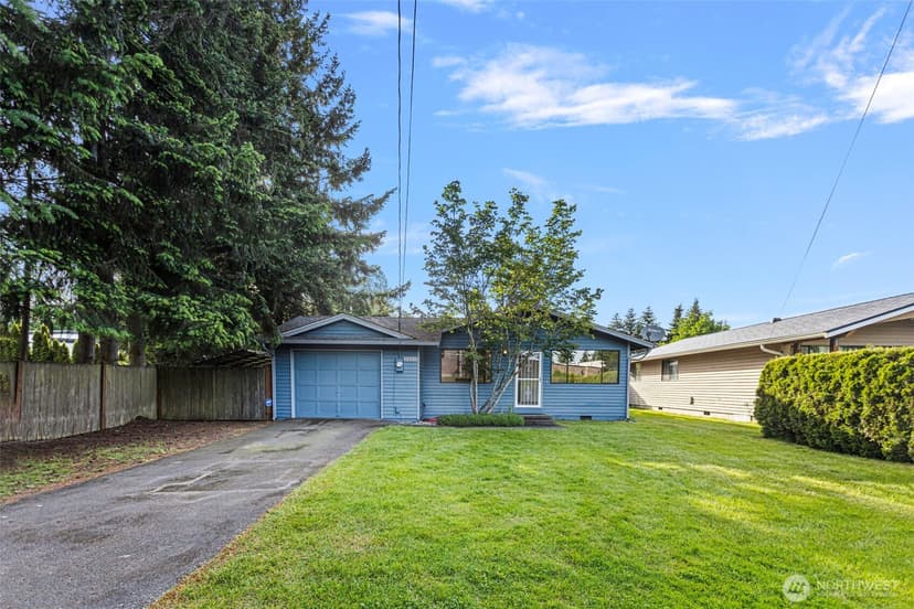 Property photo for 9920 2nd Avenue SE, Everett photo 2