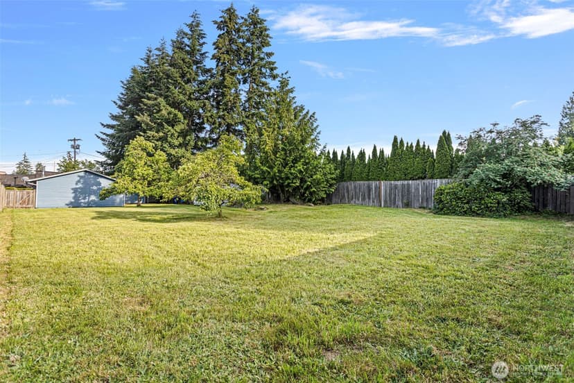 Property photo for 9920 2nd Avenue SE, Everett photo 20