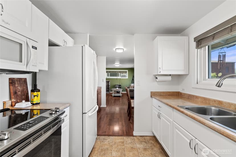 Property photo for 1000 D Street SE, Auburn photo 14