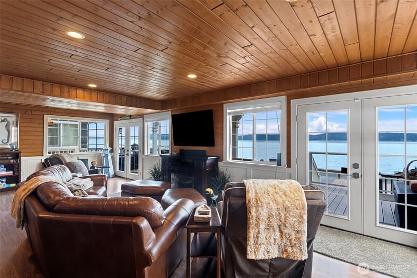 Property photo for 8116 Naketa Beach Walk, Mukilteo photo 9