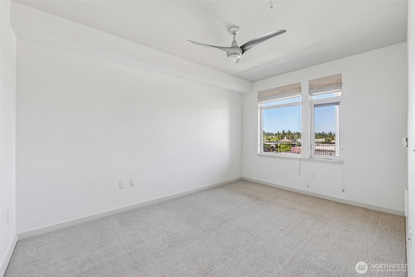 Property photo for 15100 6th Avenue SW #625, Burien photo 17