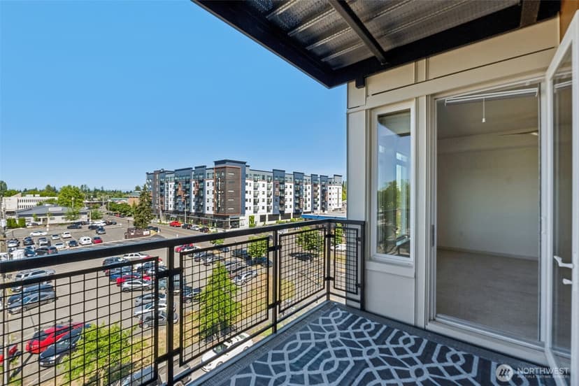 Property photo for 15100 6th Avenue SW #625, Burien photo 14