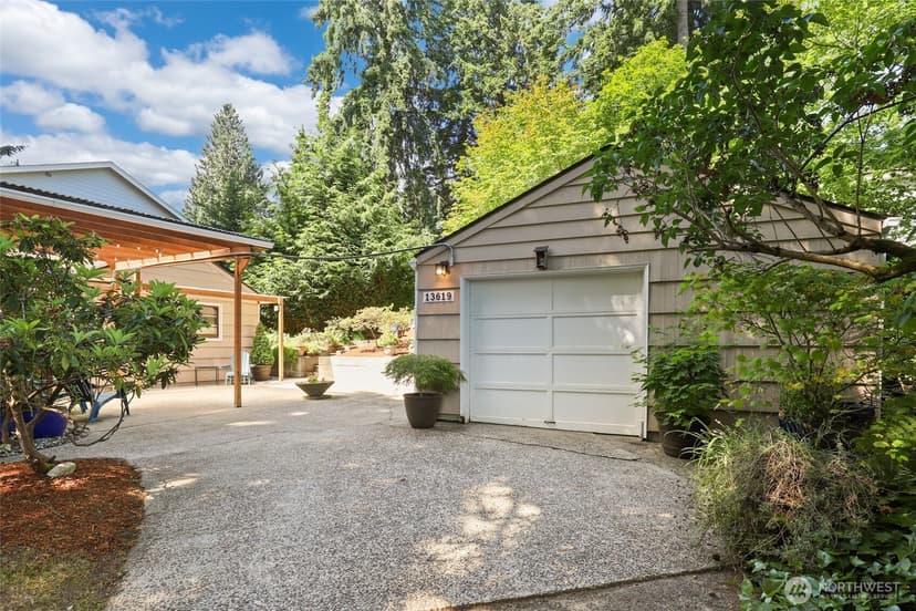 Property photo for 13619 Des Moines Memorial Drive S, Burien