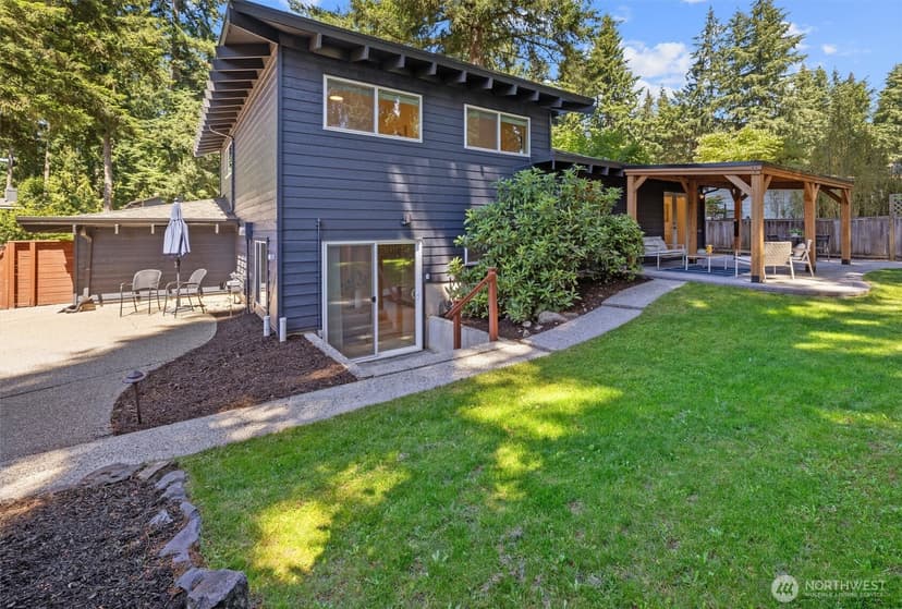 Property photo for 14284 120th Place NE, Kirkland photo 32