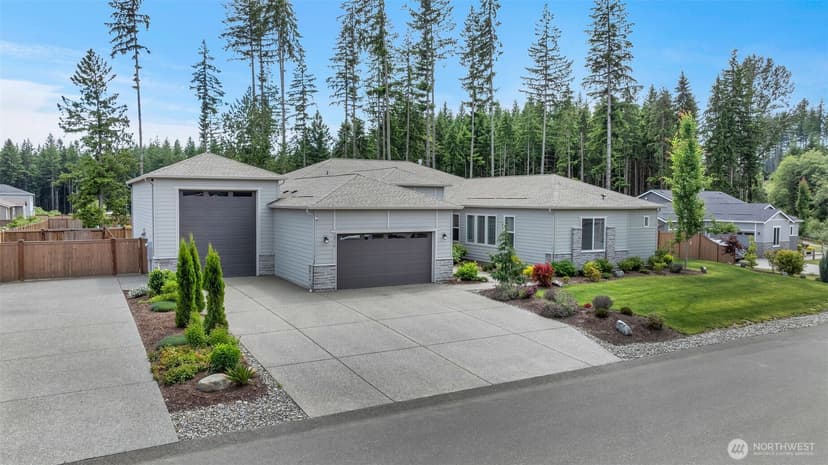 Property photo for 12716 144th Avenue NE, Lake Stevens photo 2