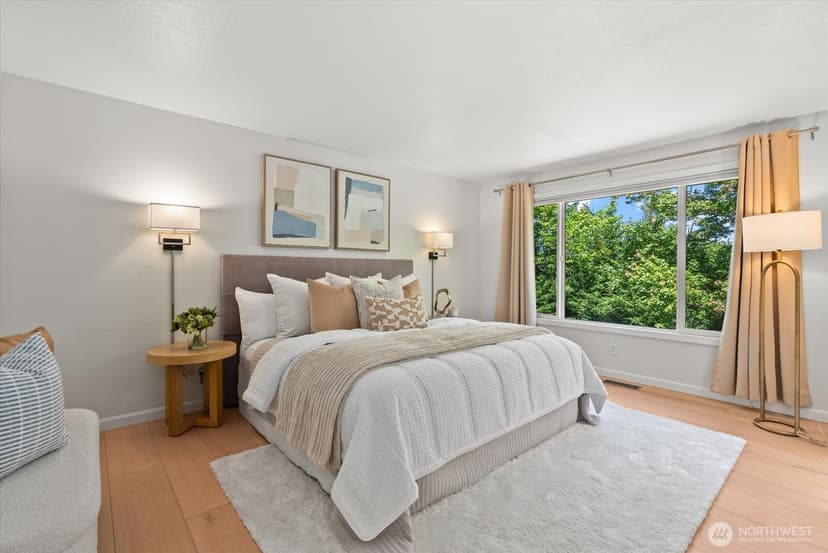 Property photo for 1030 NW Inneswood Drive, Issaquah photo 19