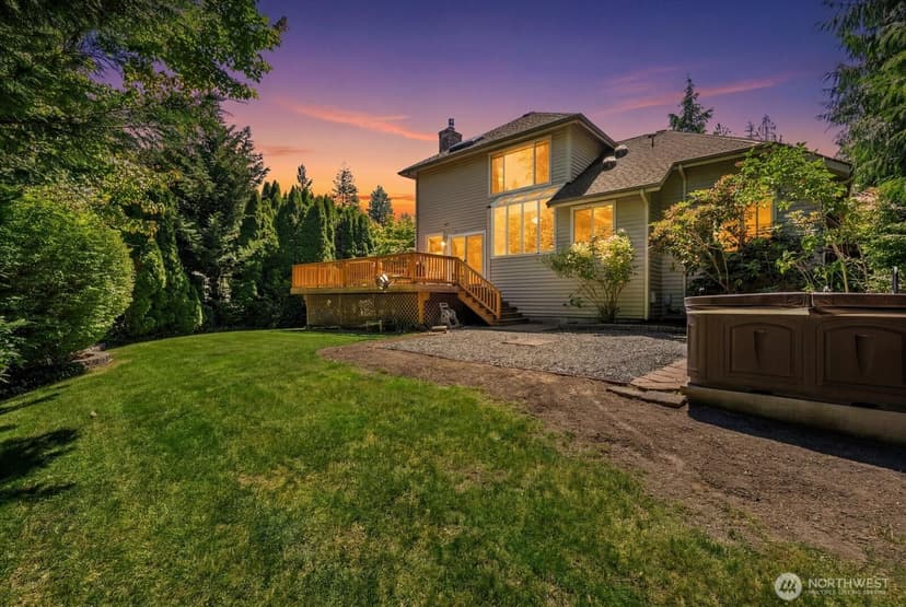 Property photo for 1030 NW Inneswood Drive, Issaquah photo 34