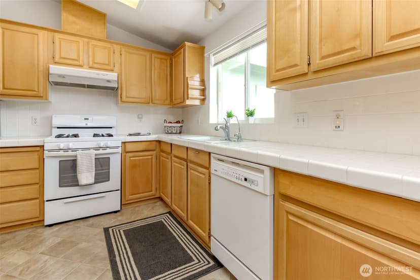Property photo for 24112 221st Place SE #46, Maple Valley photo 8