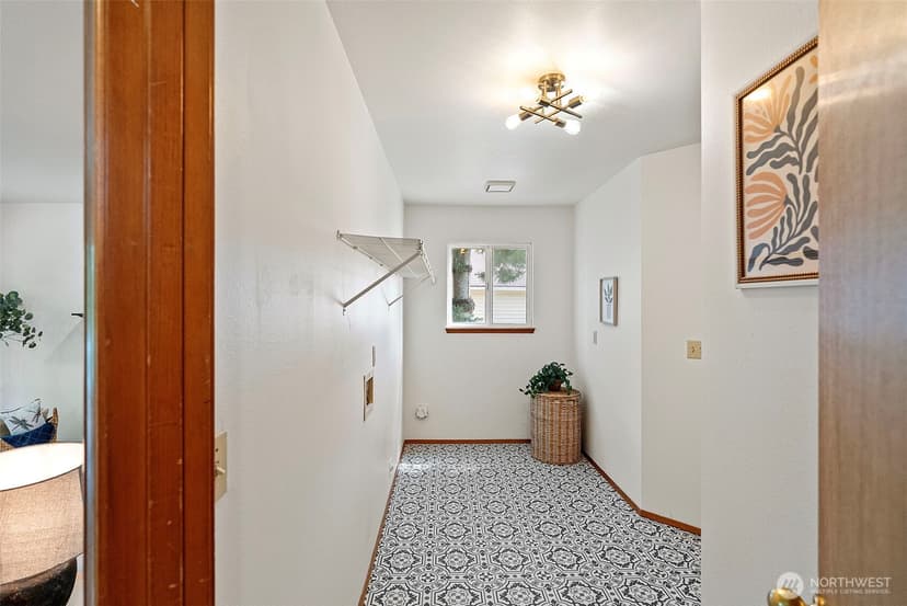 Property photo for 10913 Crocus Place NW, Silverdale photo 28
