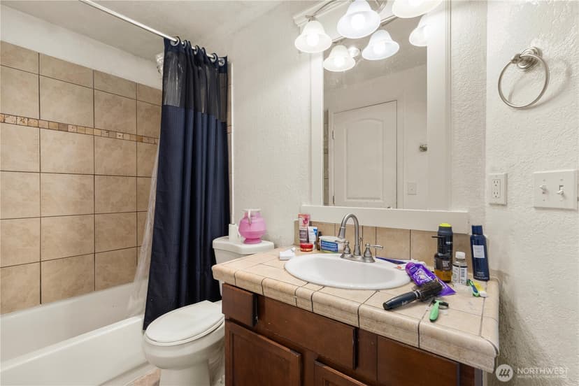 Property photo for 9917 Holly Drive #B310, Everett photo 7