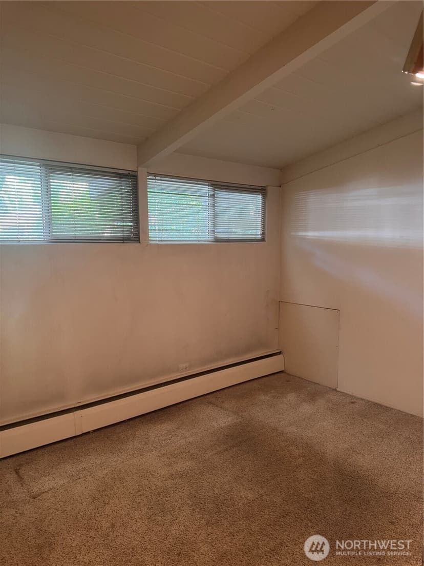 Property photo for 10419 Brook Lane SW, Lakewood photo 12