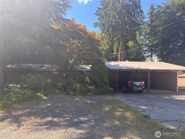 Property photo for 10419 Brook Lane SW, Lakewood