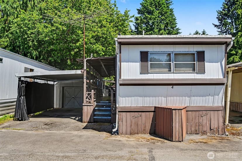 Property photo for 10515 Woodinville Drive #4, Bothell