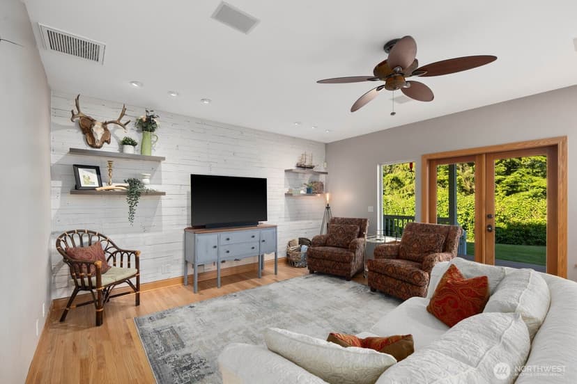 Property photo for 3605 214th Avenue E, Lake Tapps photo 13