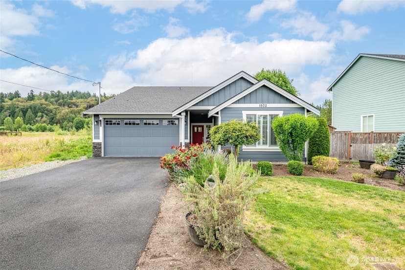 Property photo for 1502 12th Avenue SE, Puyallup photo 33