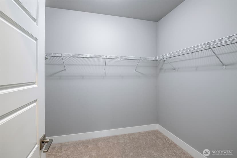 Property photo for 1502 12th Avenue SE, Puyallup photo 19