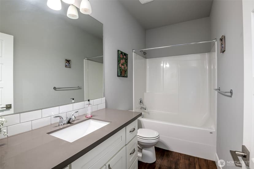 Property photo for 1502 12th Avenue SE, Puyallup photo 24