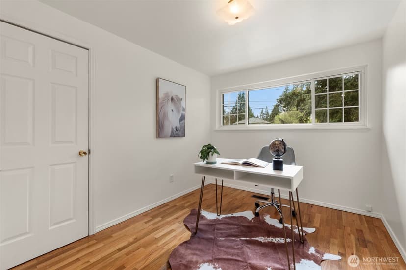 Property photo for 20310 5th Avenue NW, Shoreline photo 14