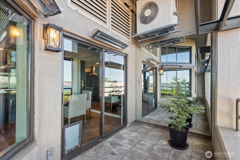 Property photo for 2021 1st Avenue #C4, Seattle photo 32