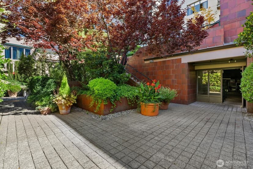 Property photo for 2021 1st Avenue #C4, Seattle photo 37