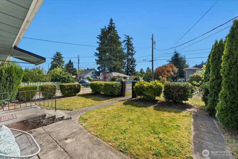 Property photo for 8618 Tacoma Avenue S, Tacoma photo 6