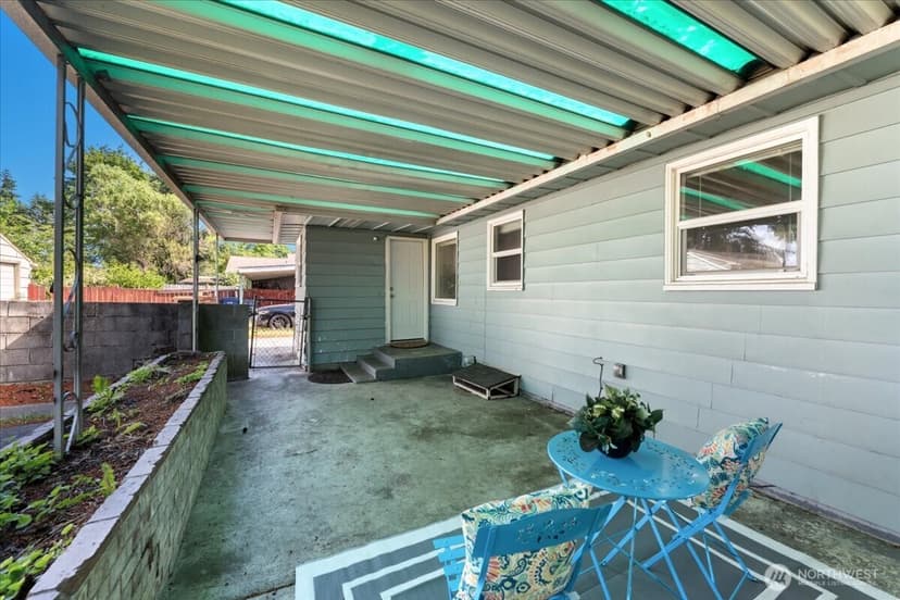 Property photo for 8618 Tacoma Avenue S, Tacoma photo 32