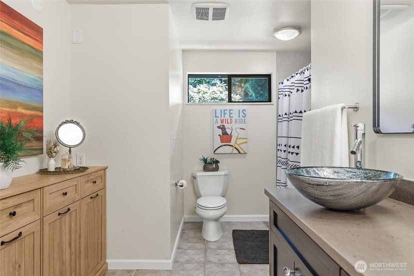 Property photo for 12926 164h Avenue NE, Redmond photo 31