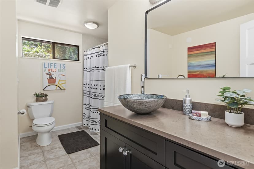 Property photo for 12926 164h Avenue NE, Redmond photo 32