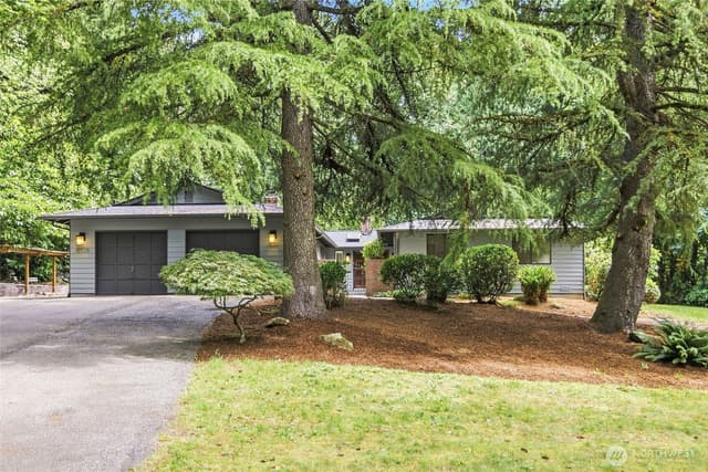 Property photo for 12926 164h Avenue NE, Redmond, WA 98052