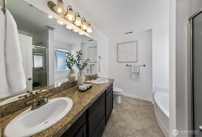 Property photo for 11341 5th Avenue SW, Seattle photo 22