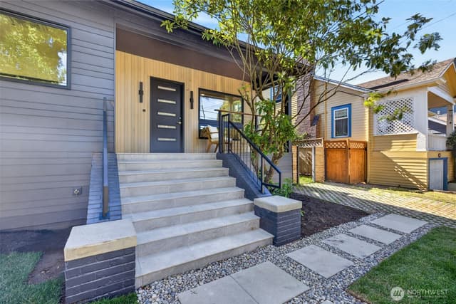 Property photo for 3247 40th Avenue SW, Seattle