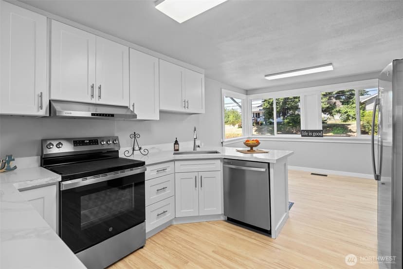 Property photo for 1401 S 51st Street, Tacoma photo 28