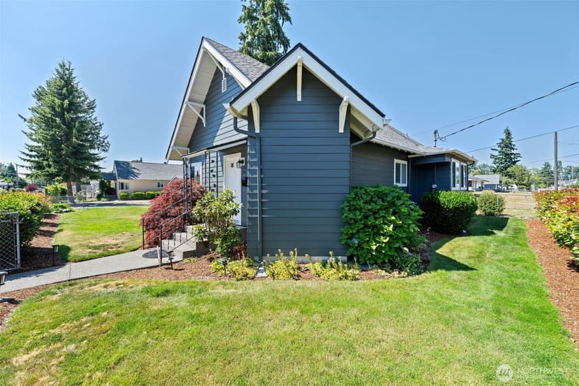 Property photo for 1401 S 51st Street, Tacoma photo 5
