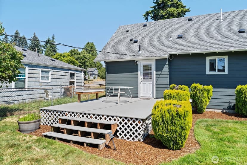 Property photo for 1401 S 51st Street, Tacoma photo 14