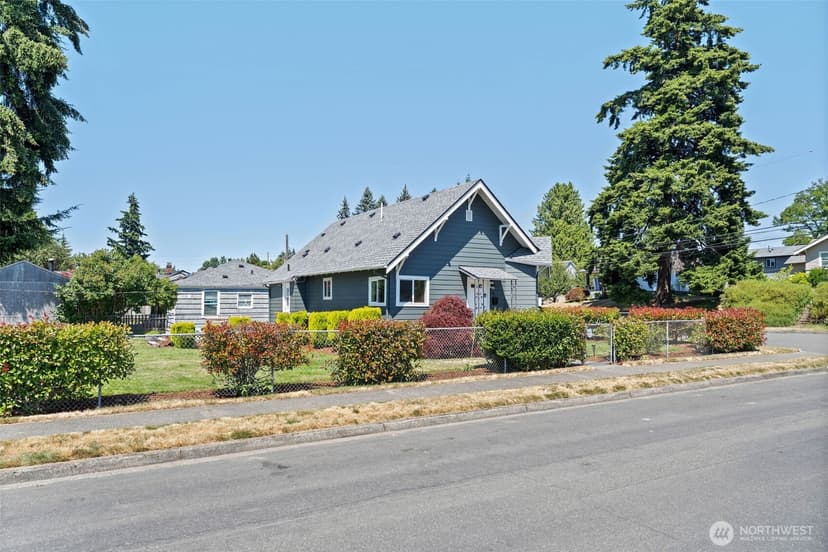 Property photo for 1401 S 51st Street, Tacoma photo 7