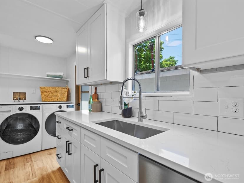 Property photo for 6324 212th Street SW #5, Lynnwood photo 13