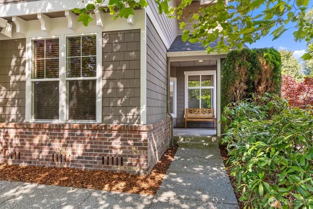 Property photo for 150 Orcas Avenue, Renton photo 4