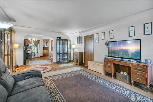 Property photo for 5620 Yakima Avenue, Tacoma photo 2