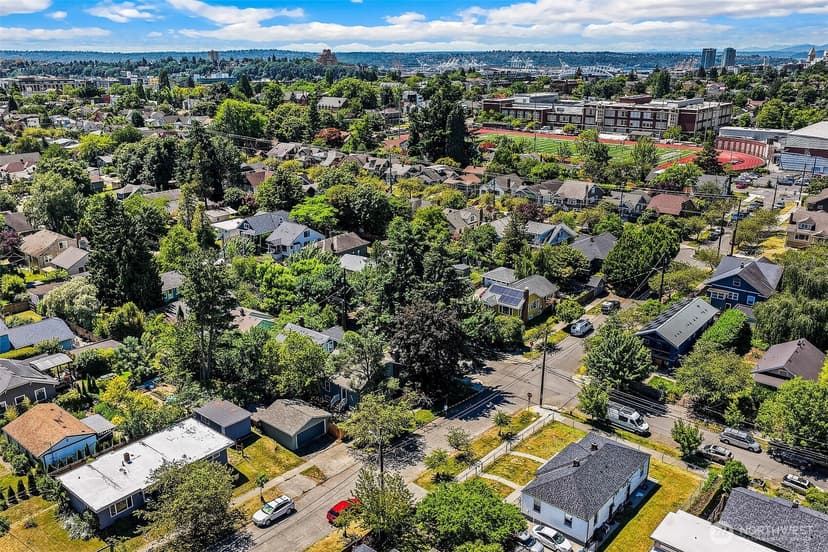 Property photo for 360 27th Avenue, Seattle photo 28