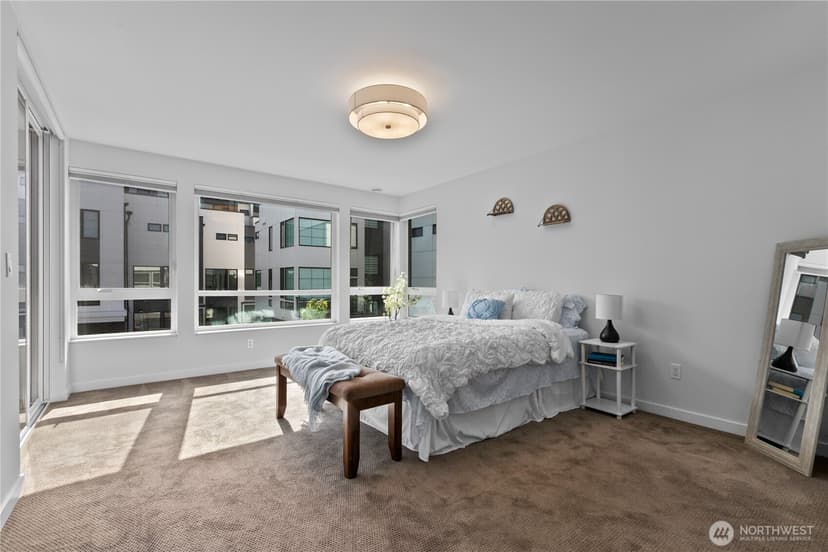 Property photo for 1302 30th Avenue S, Seattle photo 22