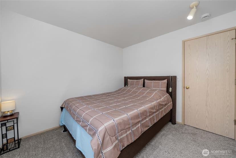Property photo for 3808 47th Avenue NE, Tacoma photo 22