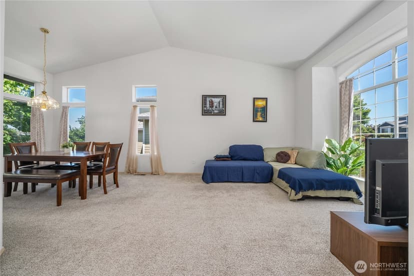 Property photo for 3808 47th Avenue NE, Tacoma photo 6