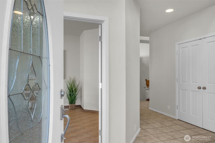 Property photo for 4927 23rd Avenue W, Everett photo 4
