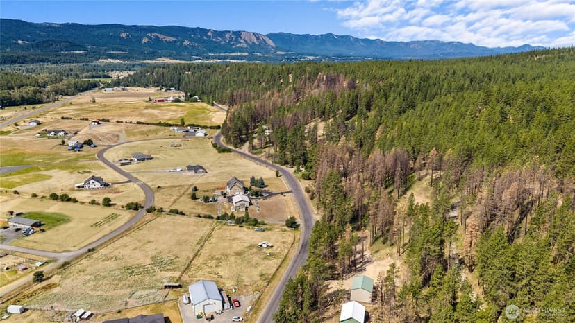 Property photo for 4281 Red Bridge Road, Cle Elum photo 14