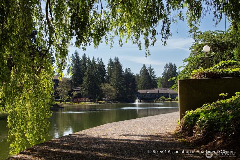 Property photo for 13832 NE 66th Street #605, Redmond photo 35