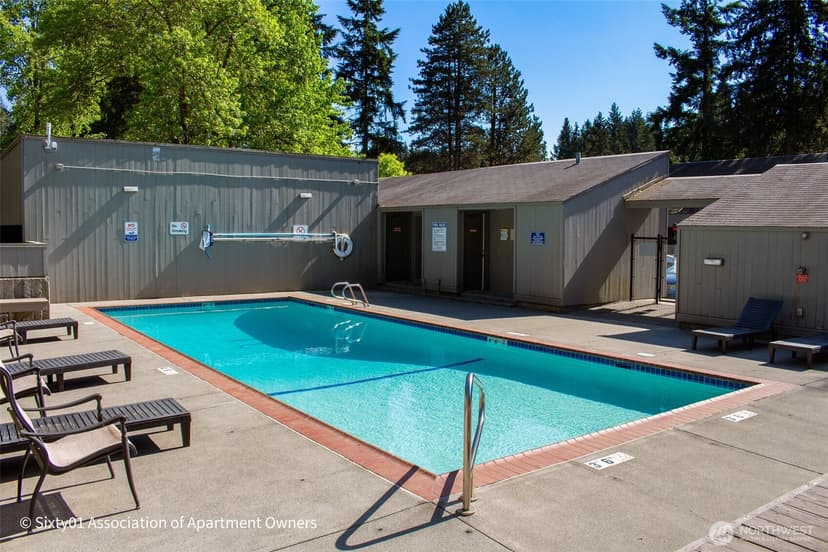 Property photo for 13832 NE 66th Street #605, Redmond photo 32