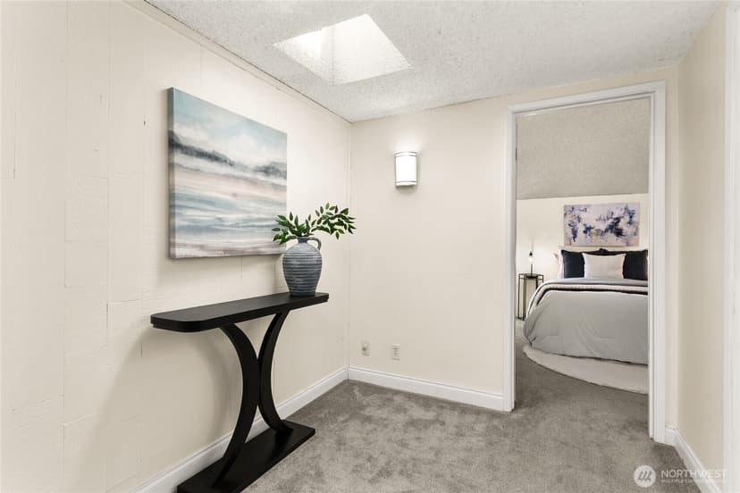 Property photo for 13832 NE 66th Street #605, Redmond photo 10