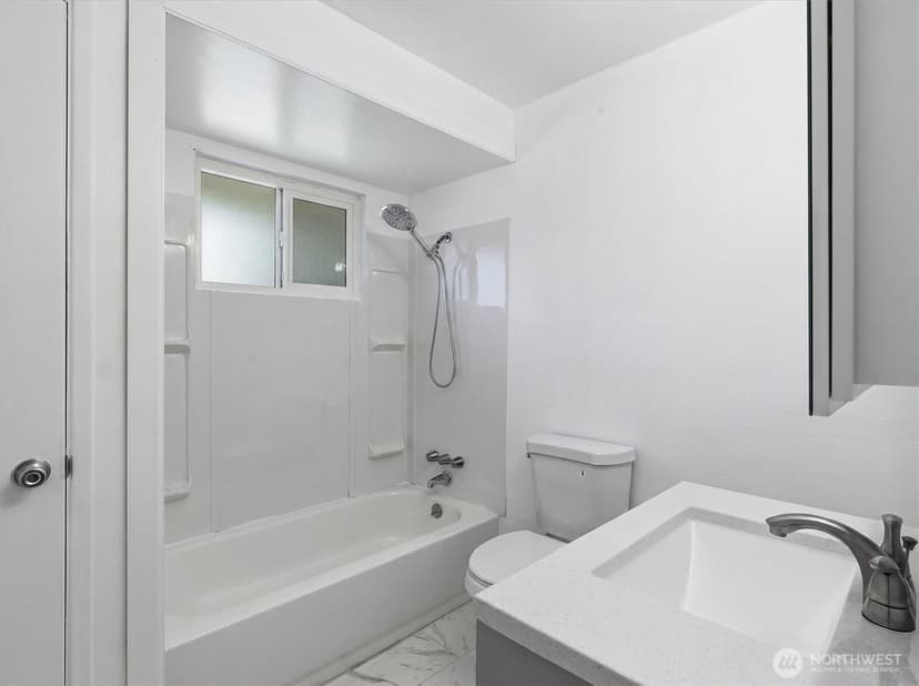 Property photo for 4627 192nd St SW, Lynnwood photo 21